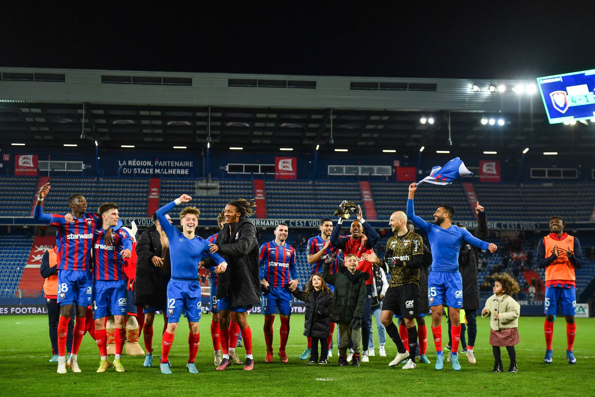 Huit joueurs de Caen dans l’équipe type de la 28e journée de Ligue 2 !